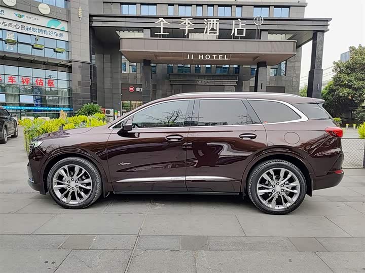 Buick Enclave — фото 3