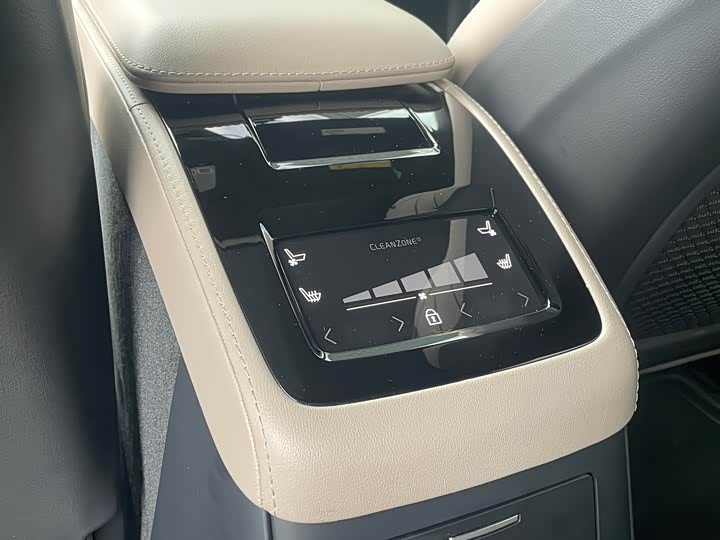 Volvo S90 Hybrid 2026 Hybrid 4 WD — фото 14