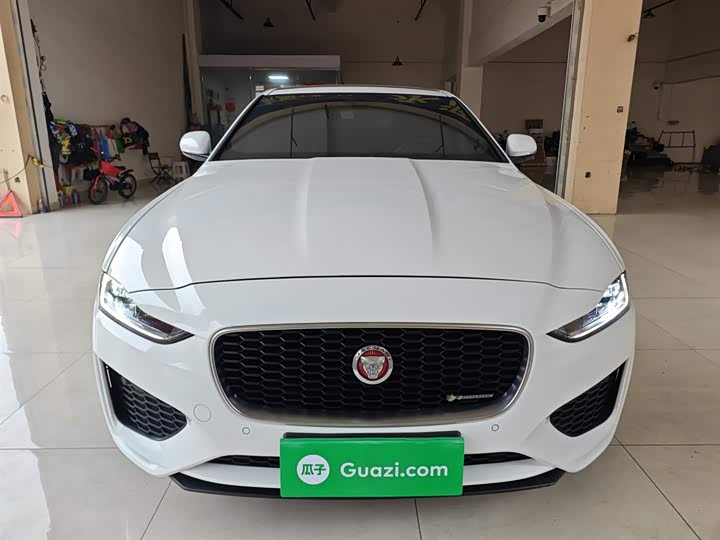 Jaguar XEL 2020 2.0 T 200 PS R-DYNAMIC S — фото 3