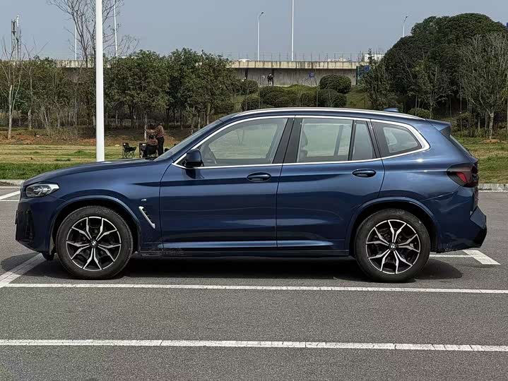 BMW X3 2023 x Drive 25i M — фото 2