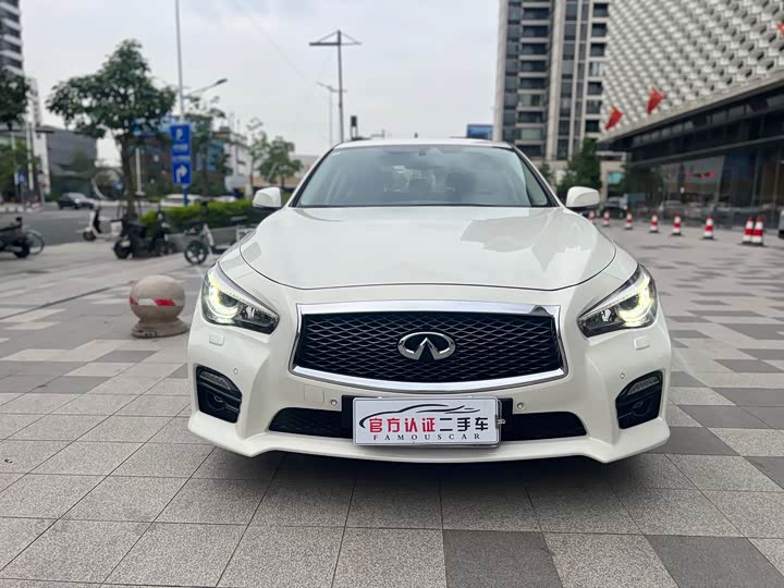 Infiniti Q50 2014 3.7 L — фото 7