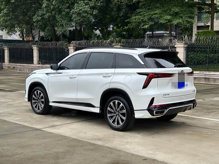 Changan CS75 PLUS 2025 1.5 T — фото 3