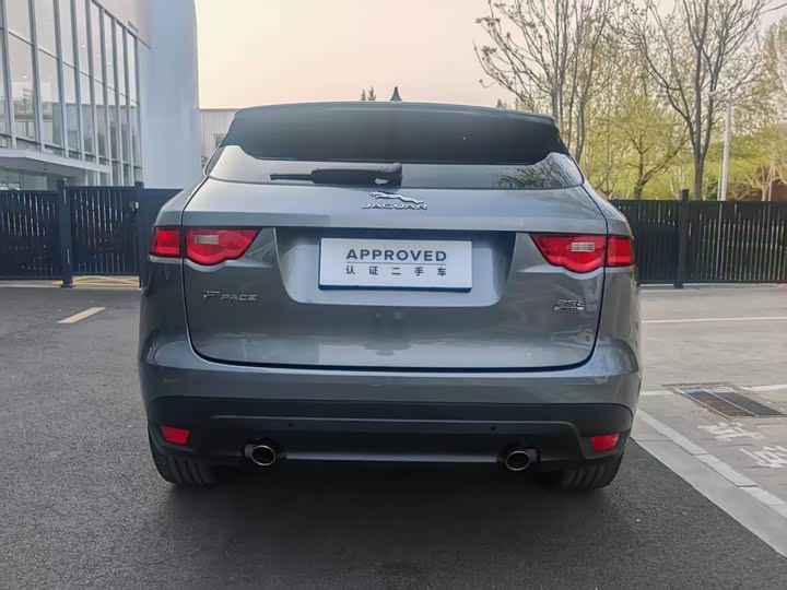 Jaguar F-PACE 2020 2.0 T — фото 5