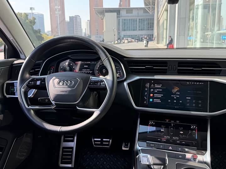 Audi A6 2022 Avant 40 TFSI — фото 7