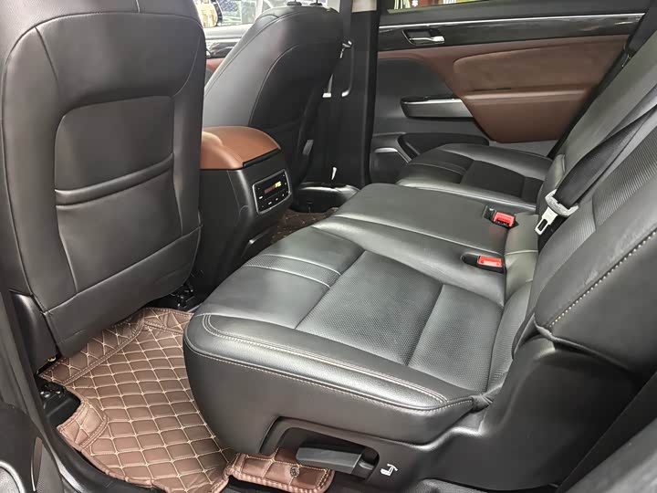 Trumpchi GS8 2017 320 T 2 WD （ ） — фото 10