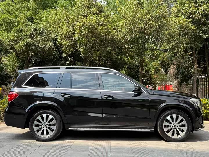 Mercedes-Benz GLS 2018 GLS 400 4 MATIC — фото 45