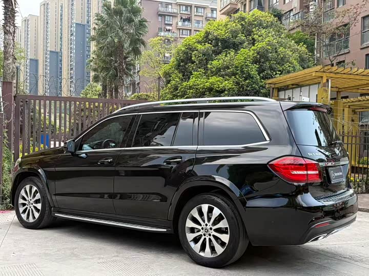 Mercedes-Benz GLS 2018 GLS 400 4 MATIC — фото 36