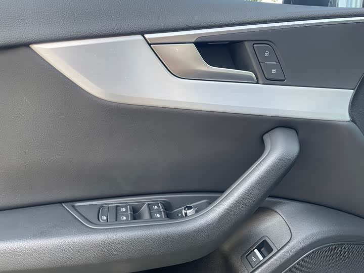 Audi A4L 40 TFSI стиль-динамик — фото 6