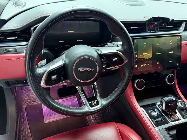 Jaguar XFL 2021 XFL 2.0 T P 250 2 WD — фото 5