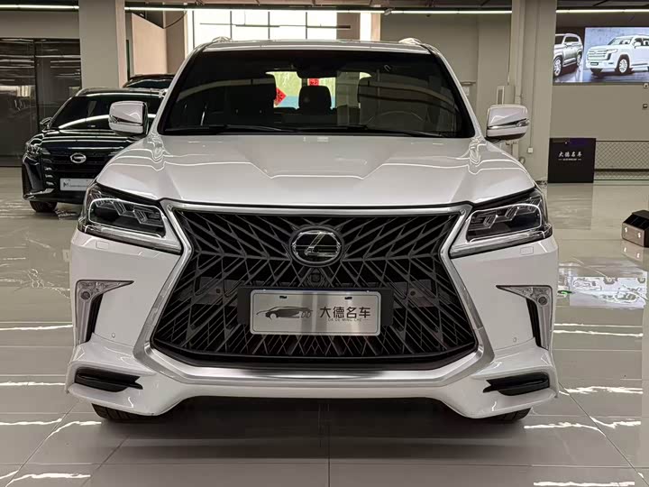 Lexus LX 2019 570 — фото 1