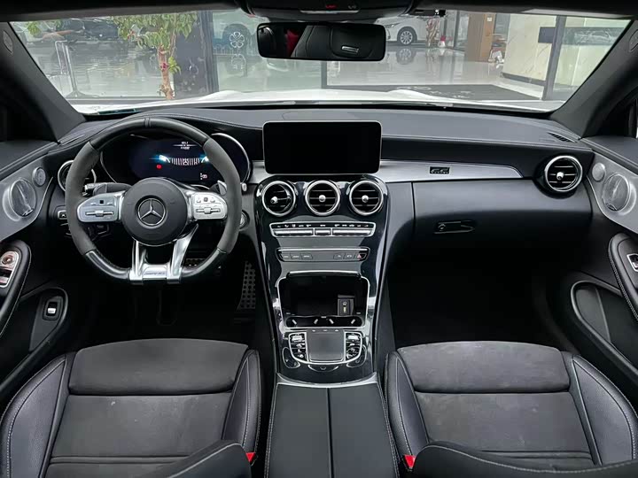 Mercedes-Benz C-Class 2019 AMG C 63 — фото 5