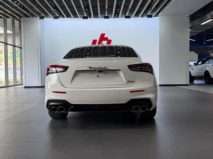 Maserati Ghibli 2021 3.0 T Gran Sport — фото 18