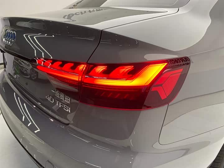 Audi A4L 2024 40 TFSI — фото 10