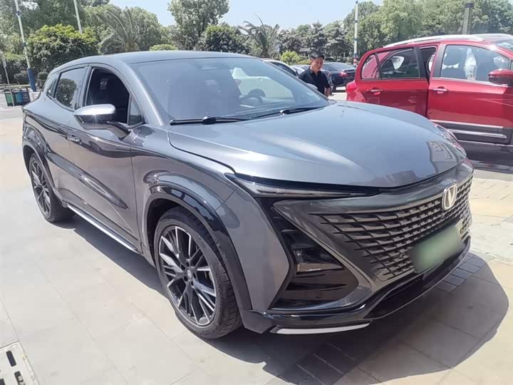 Changan UNI-T 2023 1.5 T Premium — фото 4