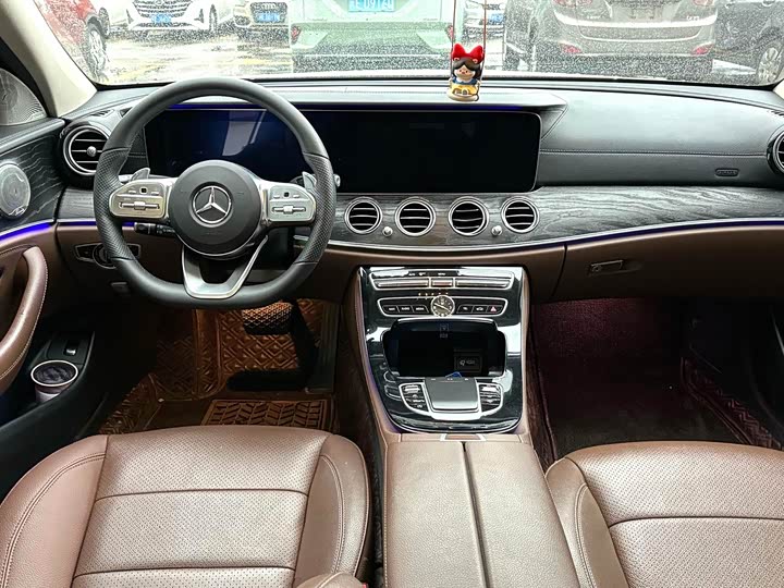 Mercedes-Benz E-Class 2017 E 300 L Luxury — фото 6