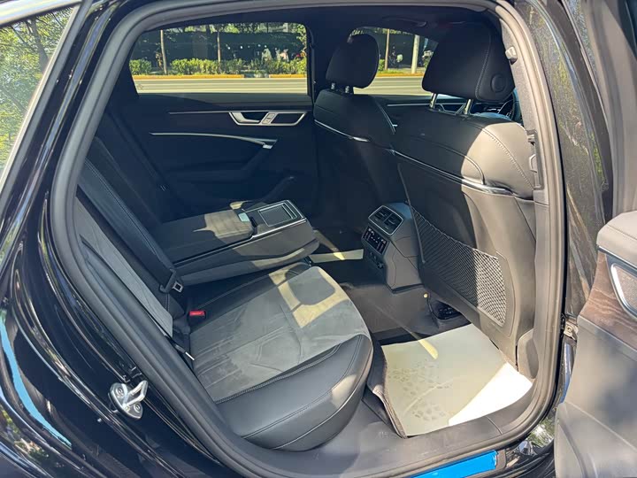Audi A6L 2023 45 TFSI quattro — фото 19