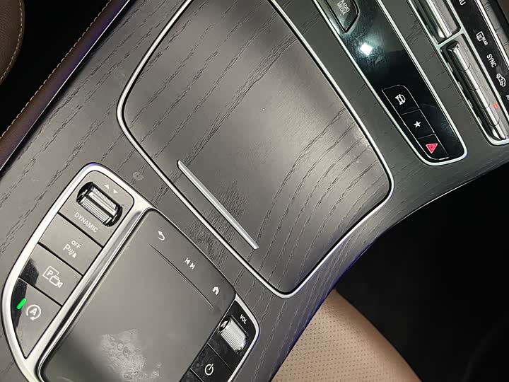 Mercedes-Benz E-Class 2022 E 260 L Sport — фото 21