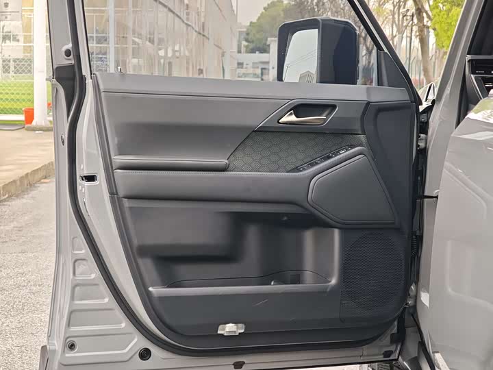 Lexus GX 2024 OVERTRAIL — фото 24