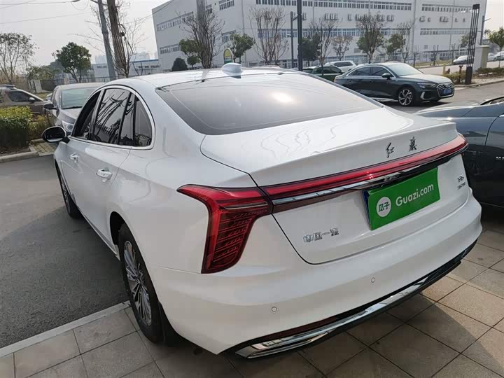 Hongqi H5 2025 1.5 T DCT — фото 20