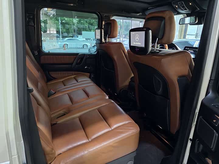 Mercedes-Benz G-Class 2018 G 500 designo — фото 18