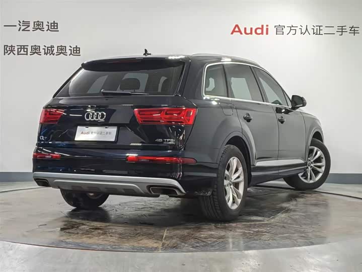 Audi Q7 2019 45 TFSI Comfort — фото 4