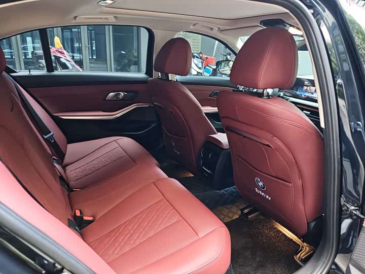 BMW 3 Series 320Li M спортпакет — фото 14