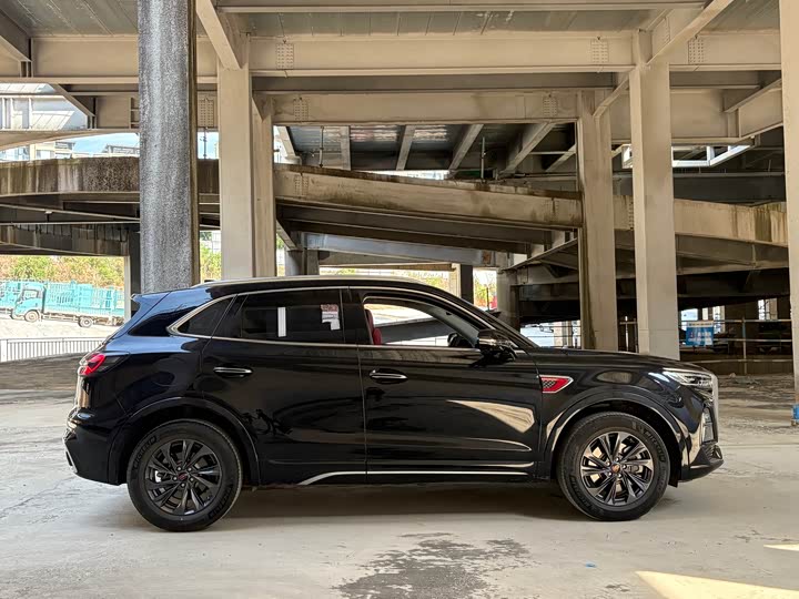 Hongqi HS5 2023 2.0 T Pro — фото 17