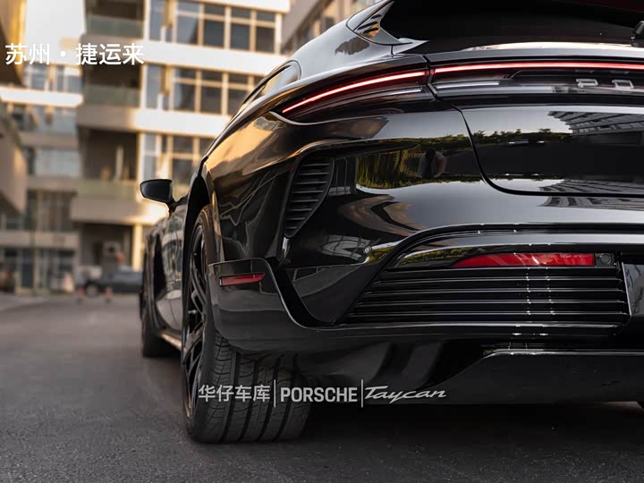 Porsche Taycan 2022 Taycan 4 Cross Turismo — фото 17