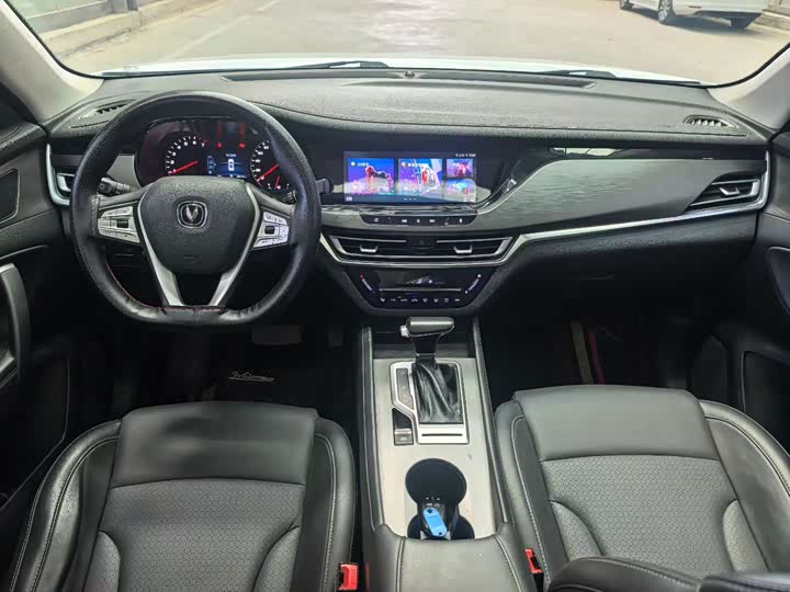 Changan CS35 PLUS 2019 1.4 T DCT — фото 7
