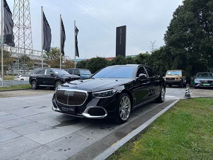 Maybach S-Class 2023 S 580 4 MATIC — фото 1