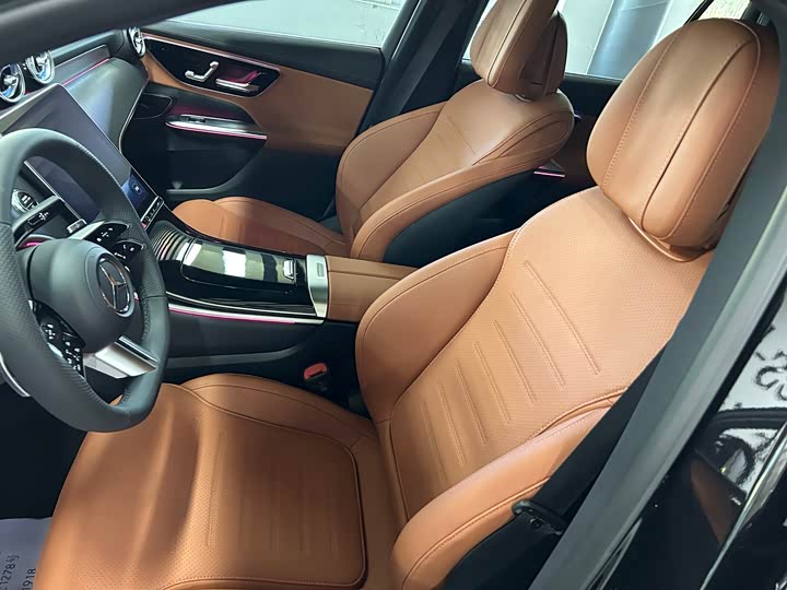 Mercedes-Benz GLC 2024 GLC 260 L 4 MATIC Luxury 5 — фото 9