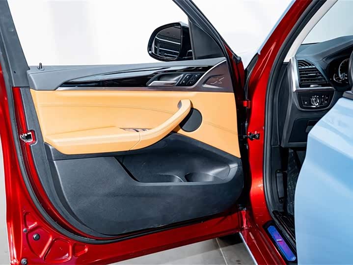 BMW X3 2019 x Drive 28i M — фото 17