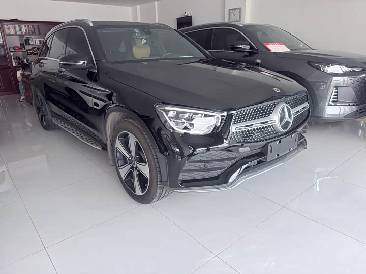 Mercedes-Benz GLC 2022 GLC 300 L 4 MATIC — фото 3