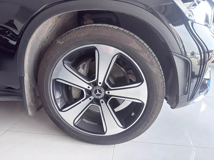 Mercedes-Benz GLC 2022 GLC 300 L 4 MATIC — фото 13