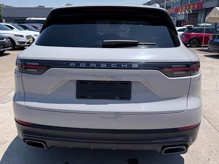 Porsche Cayenne 2019 Cayenne 3.0 T — фото 8
