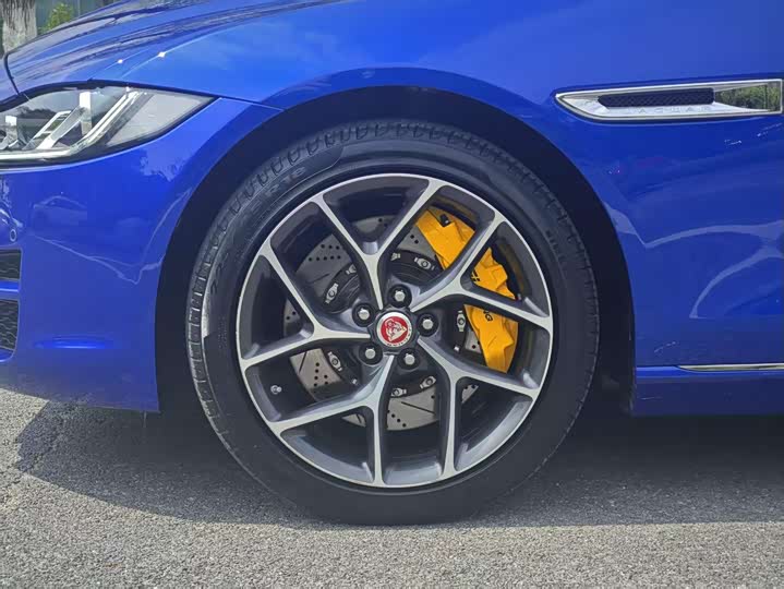 Jaguar XEL 2019 2.0 T 200 PS — фото 5