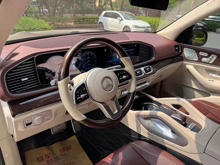 Maybach GLS 2022 GLS 480 4 MATIC — фото 7