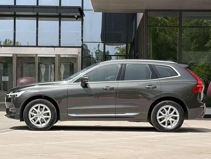 Volvo XC60 2020 T 5 4 WD — фото 27