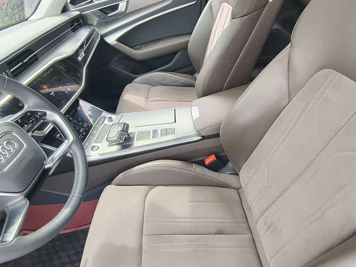 Audi A7L 45 TFSI S-line — фото 11
