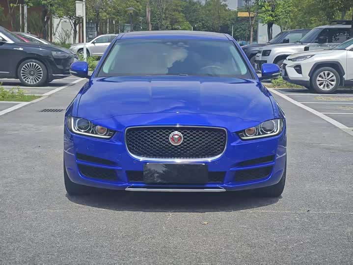 Jaguar XEL 2019 2.0 T 200 PS — фото 2