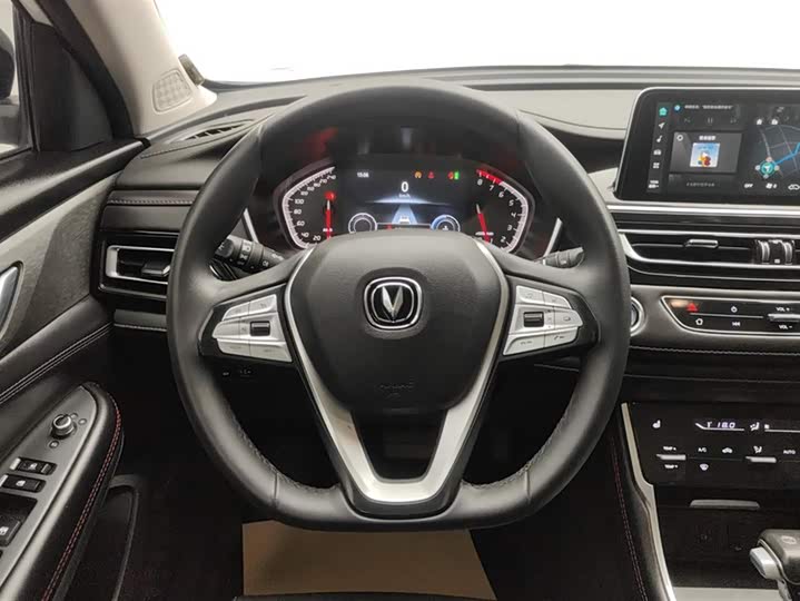 Changan CS75 2022 1.5 T DCTPremium — фото 15