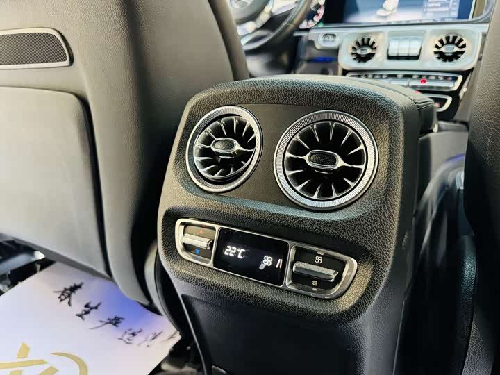 Mercedes-Benz G-Class 2022 G 500 — фото 10