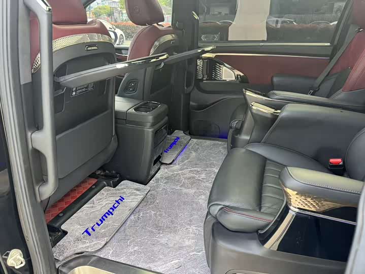 Trumpchi M8 2023 — фото 15