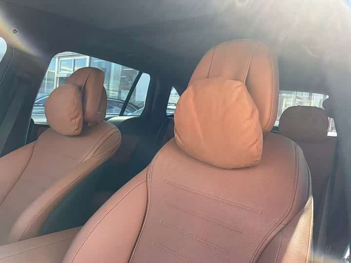 Mercedes-Benz GLC 2023 GLC 260 L 4 MATIC Luxury 5 — фото 19