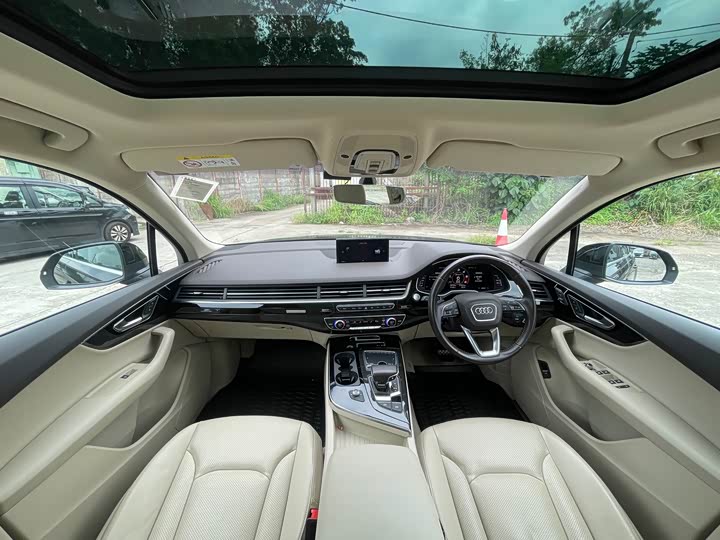 Audi Q7 2019 45 TFSI Comfort — фото 10