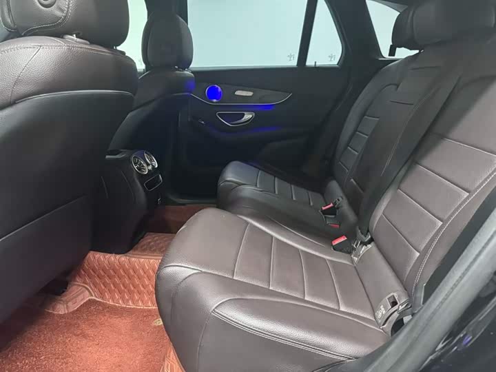 Mercedes-Benz GLC 2020 GLC 260 L 4 MATIC Luxury — фото 6