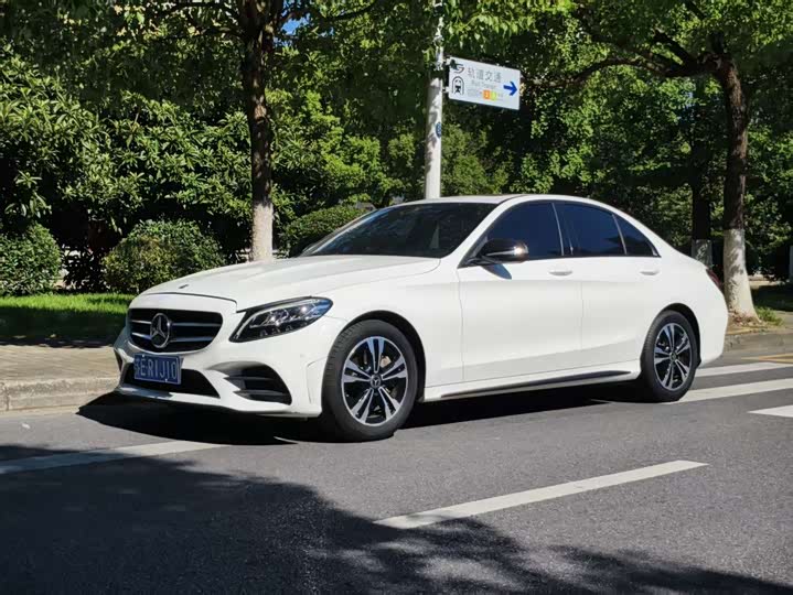 Mercedes-Benz C-Class 2019 C 260