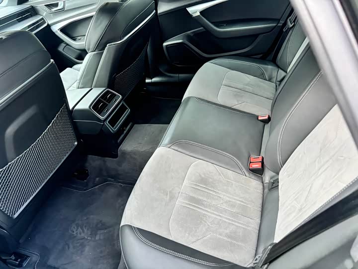 Audi A6L 40 TFSI люкс-динамик — фото 8