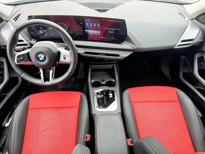 BMW 2-Series 2025 225 L M — фото 10