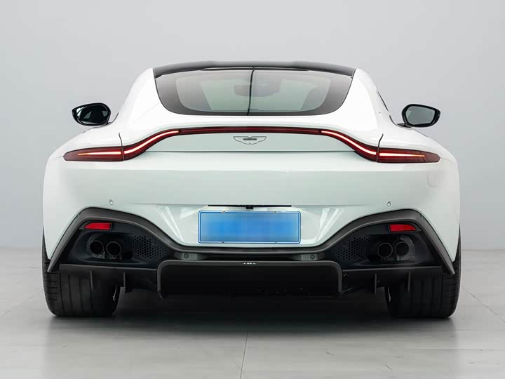 Aston Martin V8 Vantage 2022 4.0 T V 8 Coupe — фото 13